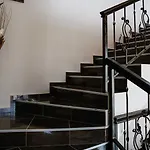Einstein House & Guest house