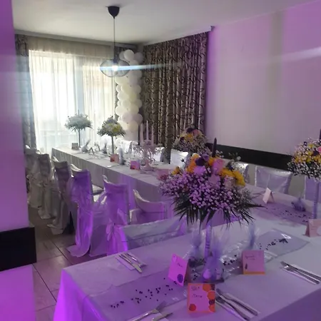 Guest house Einstein House & Marchevo