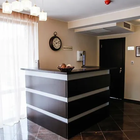 Guest house Einstein House & 3*