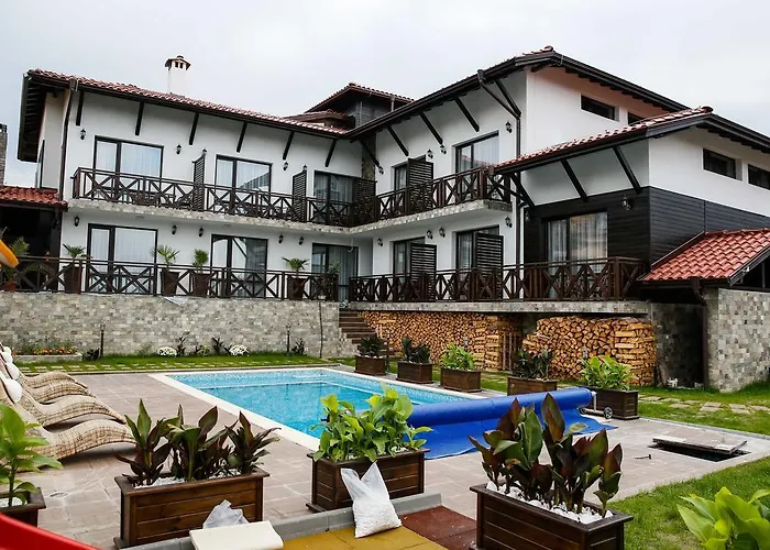 Einstein House & Spa