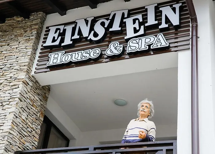 Einstein House & Spa