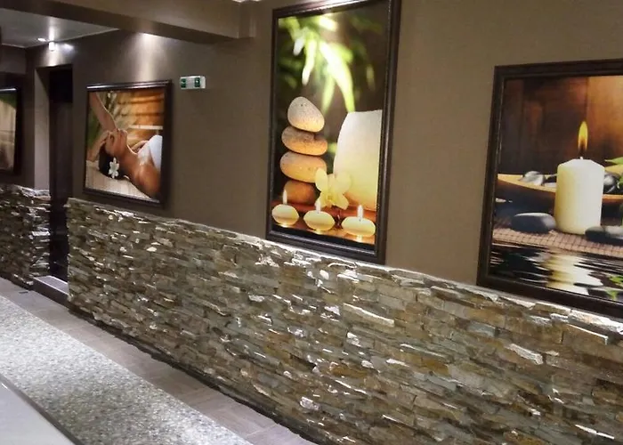 Einstein House & Marchevo